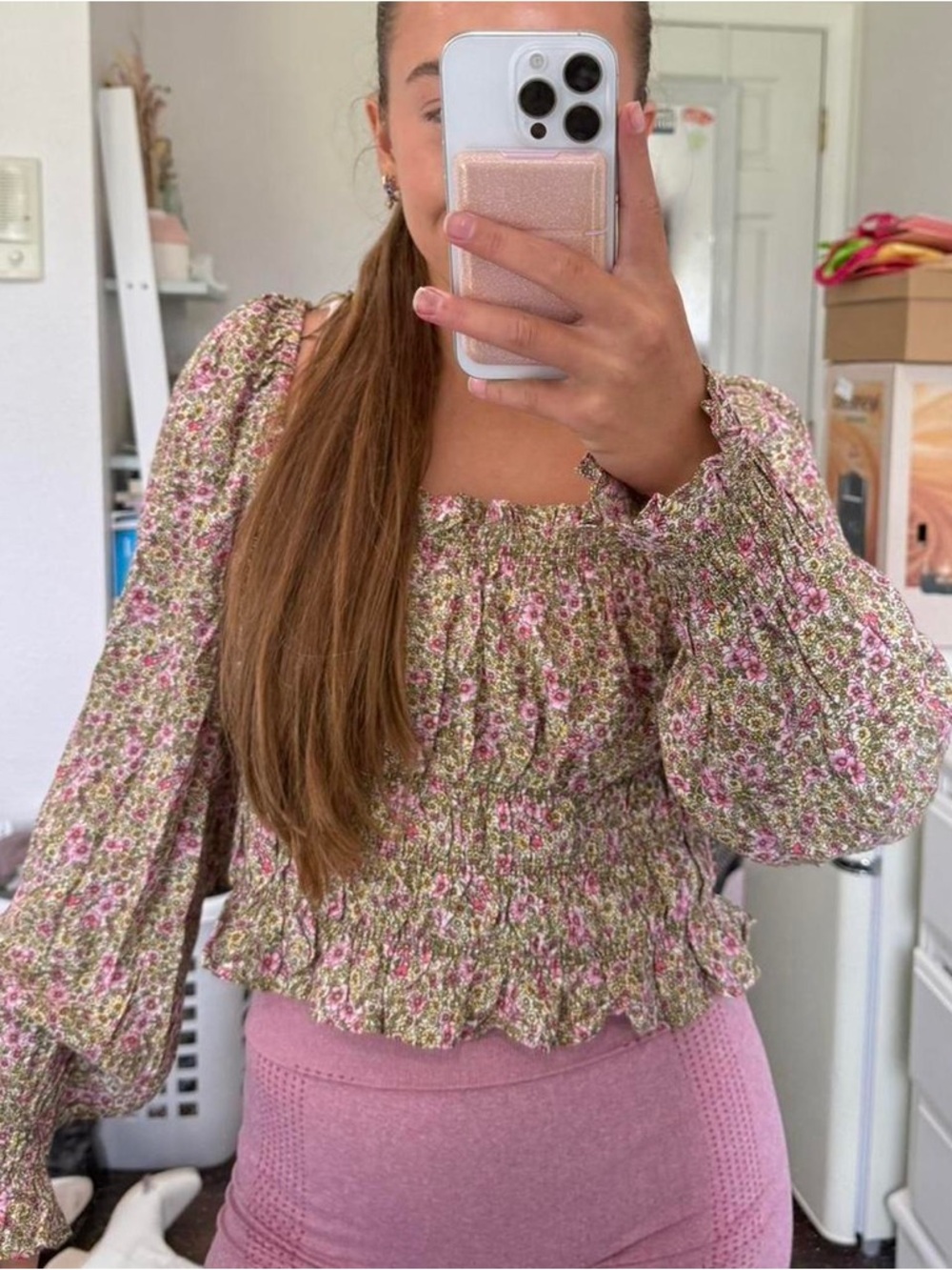 H&M Smocked Square-Neck Floral Blouse - Pink & Green Size M NWT - Picture 3 of 5